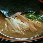 Menyaomoto - ラーメン　アップ