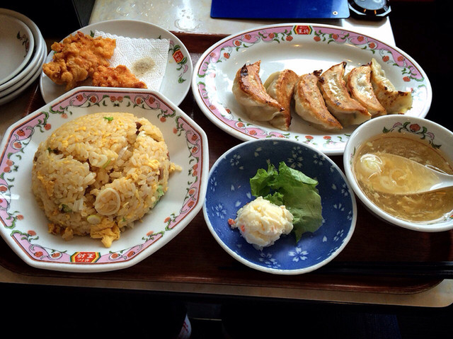 餃子の王将 藤沢駅前店>