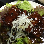 トロッとカリッと皮付き豚バラの黒酢の酢豚（２枚）（アップ）