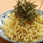 Yakisoba (stir-fried noodles) with salt sauce