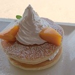 オン ザ ビーチ カフェ - 南国マンゴーパンケーキ