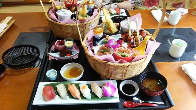 閉店 鳴門の鯛と湯葉 豆富 木の花 沖浜店 このはな 文化の森 懐石 会席料理 食べログ