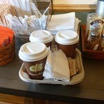 Cafe Carmel - 翌朝早朝立ち寄りました。