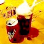 ババ・ガンプ・シュリンプ 東京 - フォレストのドクターペッパーフロート