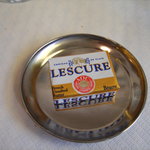 ビストロ・スリージェ - フランスバター