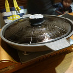 神戸サムギョプサル - サムギョプサル用の鍋
