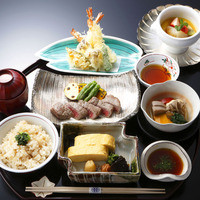 お子様膳 牛ロース付 ソフトドリンク1杯付
