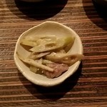 彩さい - せせりとタケノコ炒め。