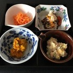 きまま舎 - 本日のランチ。バランス良く品数多く。