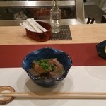 季節料理 成 - モツ煮込