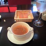 ラ・カーザ・ニキ - スープとパン
