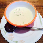 グローイングアップ - ビフテキランチのコーンスープ