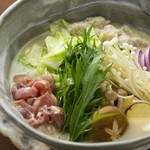 Delicious hot pot of chicken stock (one serving)