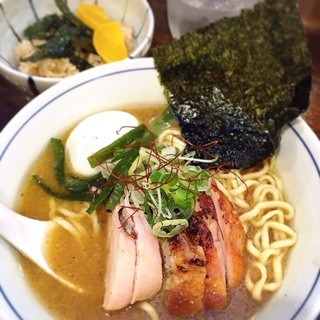 らぁめん 欽山製麺所_1