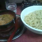 自家製太打麺 勢拉 - 今日はおとなしく中盛り