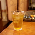 おひさんにしにし - ウーロン茶 (300円) '15 8月中旬