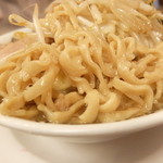 野郎ラーメン - 極太平打ち麺