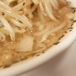 野郎ラーメン - スープ