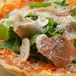 ◇芝麻菜和生火腿的披薩