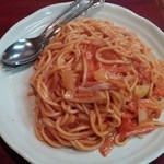 ボルボ - ナポリタン＋コーヒー（サラダ付き）