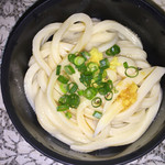 須崎食料品店 - 冷たいうどん1玉  200円