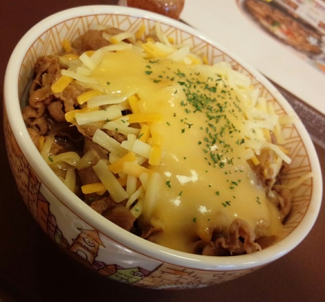 「牛丼チーズつゆだく丼」の画像検索結果