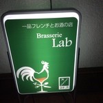 ブラッセリー ラボ - サイン
