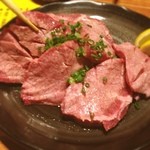 ホルモン建設工業株式会社 - 厚切りタン☺︎