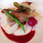 オ・プレチェネッラ - おいも豚のロースト ビーツのソース