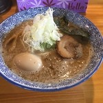 門つる - ラーメン700円と味玉