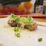 炭火鶏やZIMON - モモ？