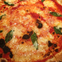Osteria UVA RARA 横浜 - 