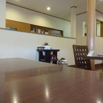 中華菜香房・延 - とても清潔な店内