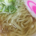 中村屋 - 旨味のある澄んだスープ