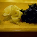 鮨 りんだ - 生姜、ワカメ、山葵が美味い！
