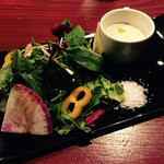 Bisutoro Sumibiyaki Ichihoshi - 2015/3月 おまかせ炭火焼コース:サラダ、スープ