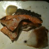 銀平 北新地店 - 焼魚（塩鯖、ｼｬｹ）