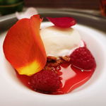 レストラン ラ フィネス - 薔薇