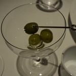 レフェルヴェソンス - 付き出しのオリーブ