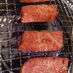 王様の焼肉くろぬま - カルビ