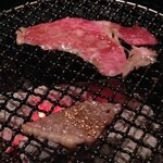 米澤牛DINING べこや - カルビとロース