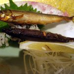 レーヴ ドゥ ギャルソン - アミューズ・燻製稚鮎