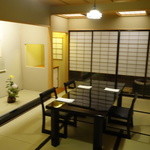 祇園 末友 - ☆ゆったりした空間です(#^.^#)☆