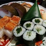Arashiyama Daizen, - 鯖寿司、鱧寿司、穴子寿司、ちりめんの巻物、壬生菜巻物、鯛の笹巻