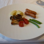 箱根ハイランドホテル　ラ・フォーレ - ラクレット料理のお料理（これにチーズを掛けて頂きます）