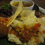 え～が屋ぁ - バナナの葉っぱの上で、マゼマゼ☆