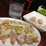 ラーメン神山 - H.27.6.4.夕 おつまみチャーシュー 450円・TPうずら 150円