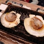 磯丸水産 - ホタテ