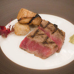 THE FUJIYA GOHONJIN - 信州黒毛和牛の網焼き　熟成むらさきと本山葵