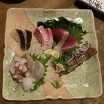 あぷちゃ - ＜2015年10月＞お刺身５種盛り980円(税抜き)。